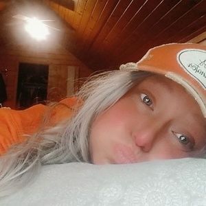 Meet your Posher, Sixer